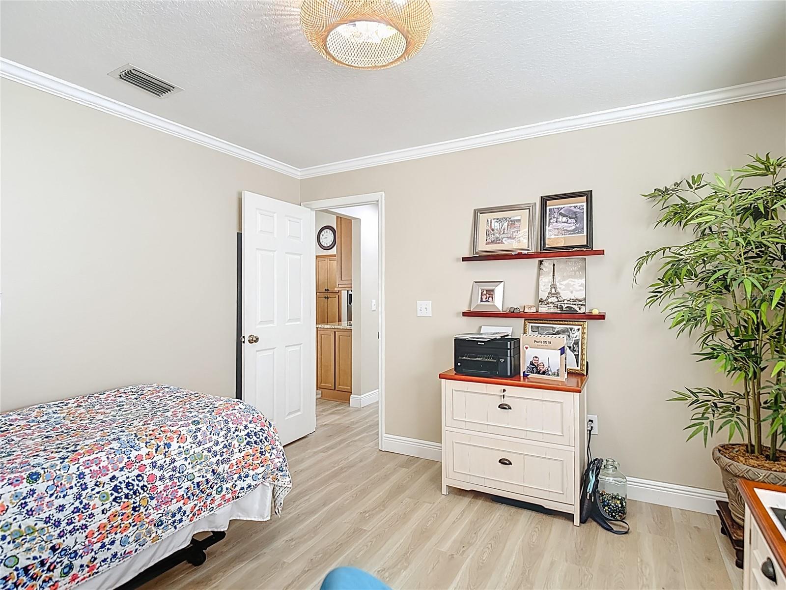 9906 BENNINGTON DR, TAMPA, FL, 33626