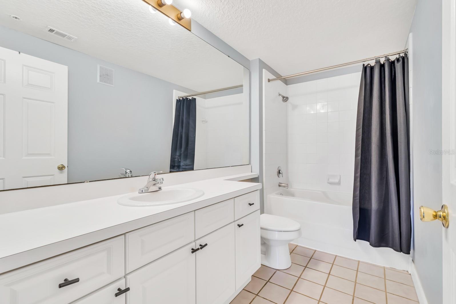 14304 FREDRICKSBURG DR #402, ORLANDO, FL, 32837