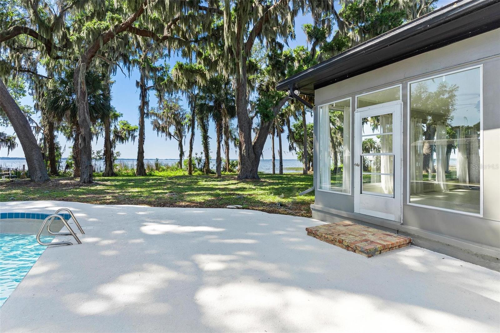 3020 INDIAN TRL, EUSTIS, FL, 32726