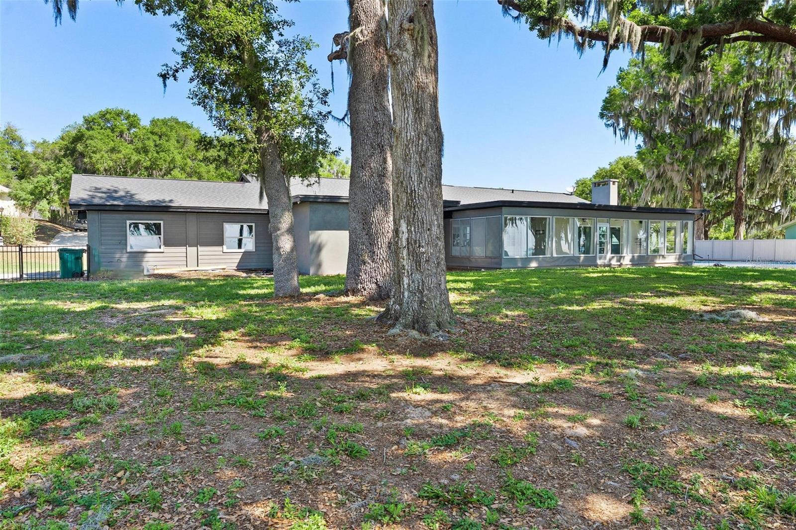 3020 INDIAN TRL, EUSTIS, FL, 32726
