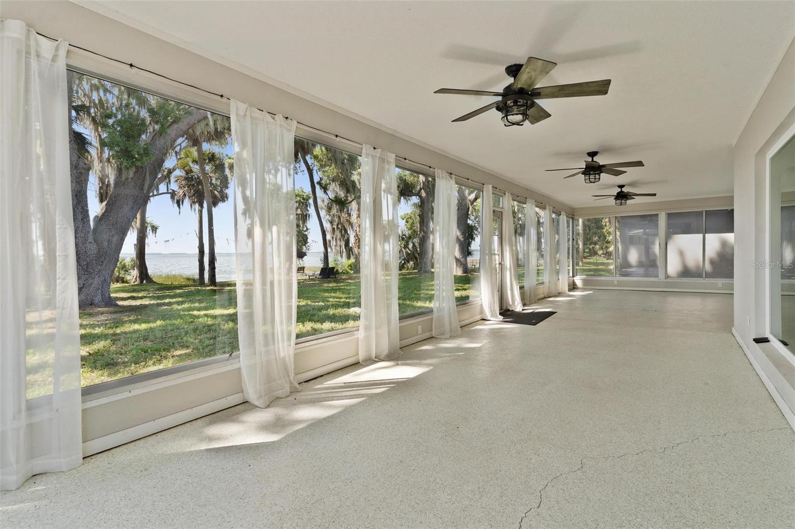 3020 INDIAN TRL, EUSTIS, FL, 32726