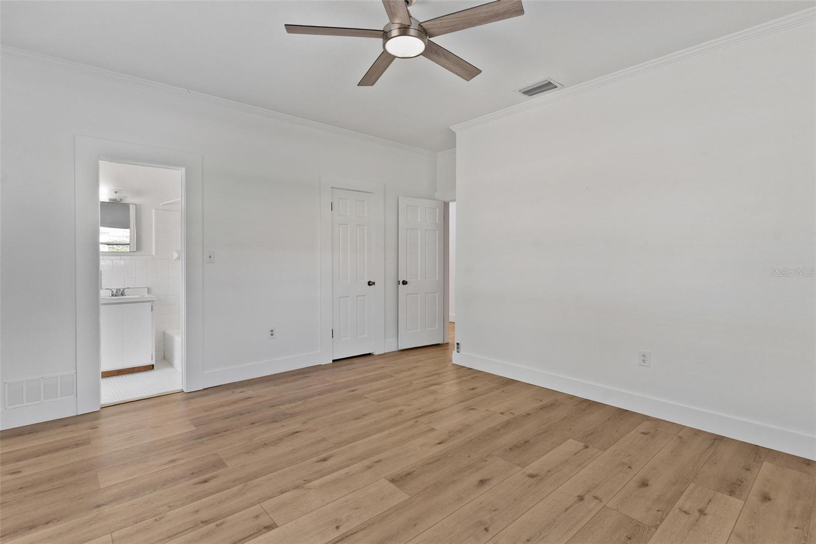 3020 INDIAN TRL, EUSTIS, FL, 32726