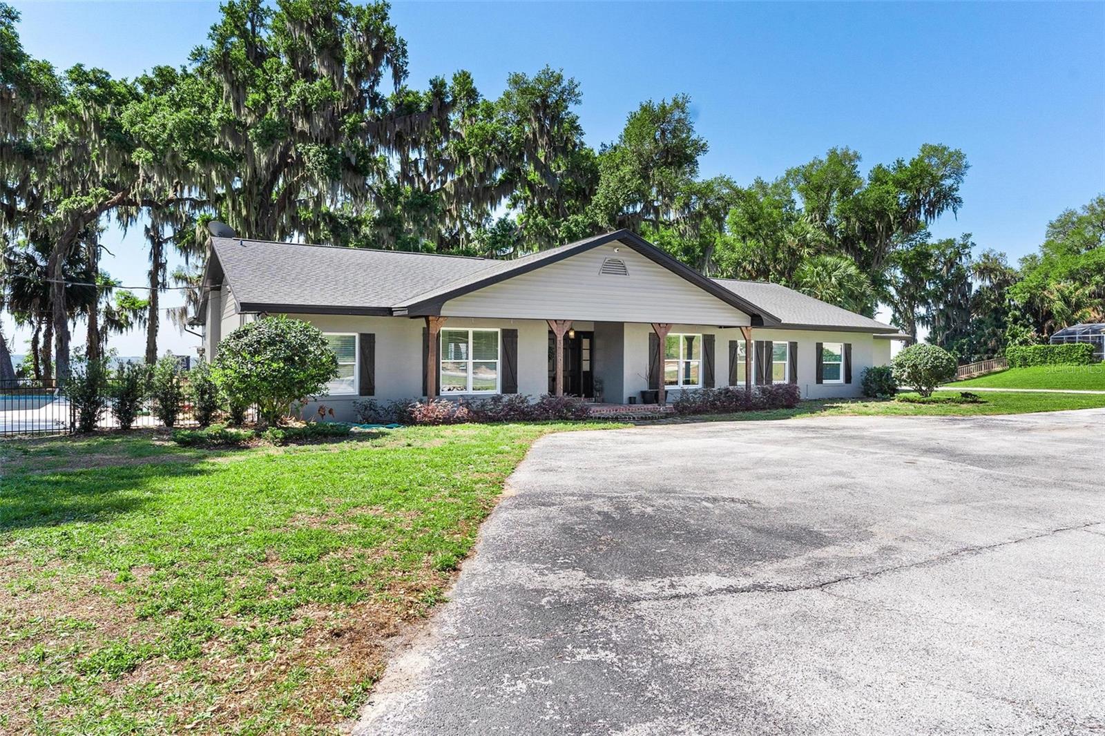 3020 INDIAN TRL, EUSTIS, FL, 32726