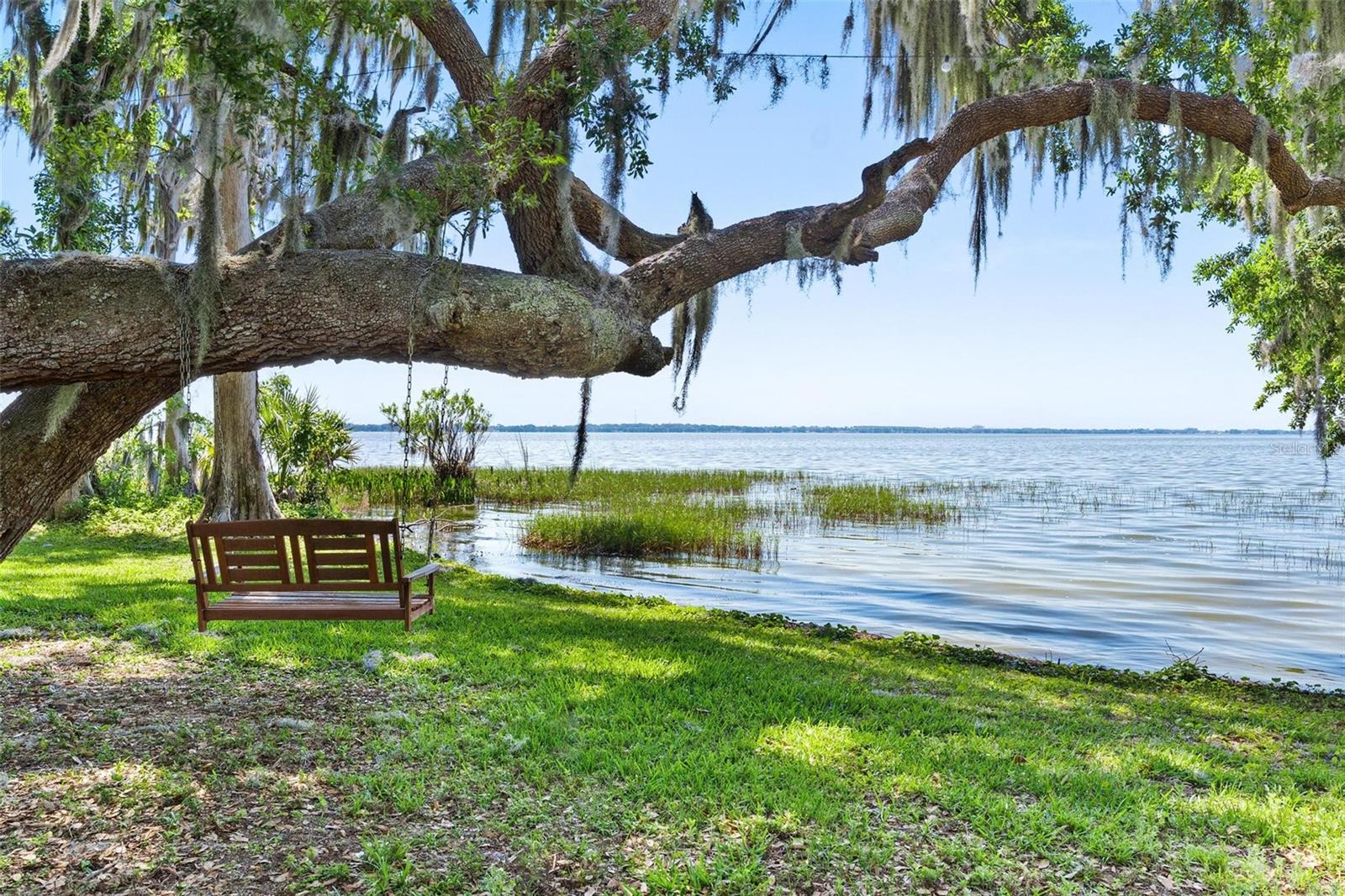 3020 INDIAN TRL, EUSTIS, FL, 32726