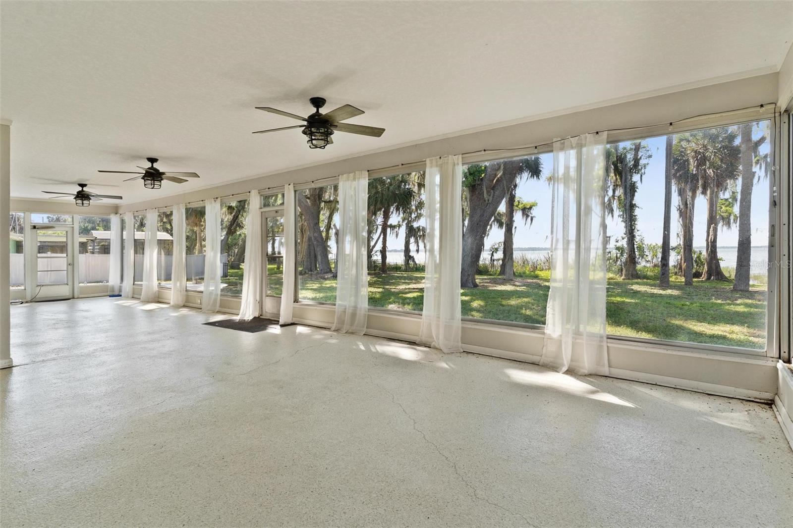 3020 INDIAN TRL, EUSTIS, FL, 32726