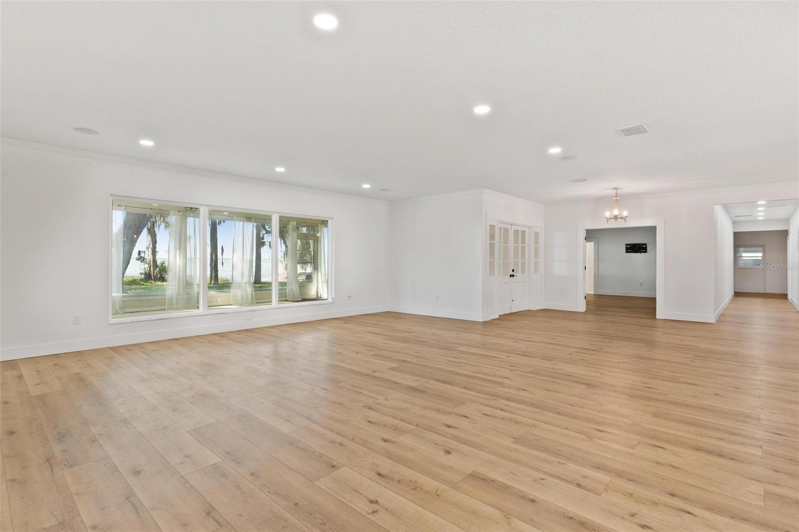 3020 INDIAN TRL, EUSTIS, FL, 32726