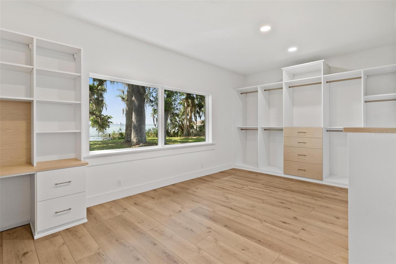 3020 INDIAN TRL, EUSTIS, FL, 32726