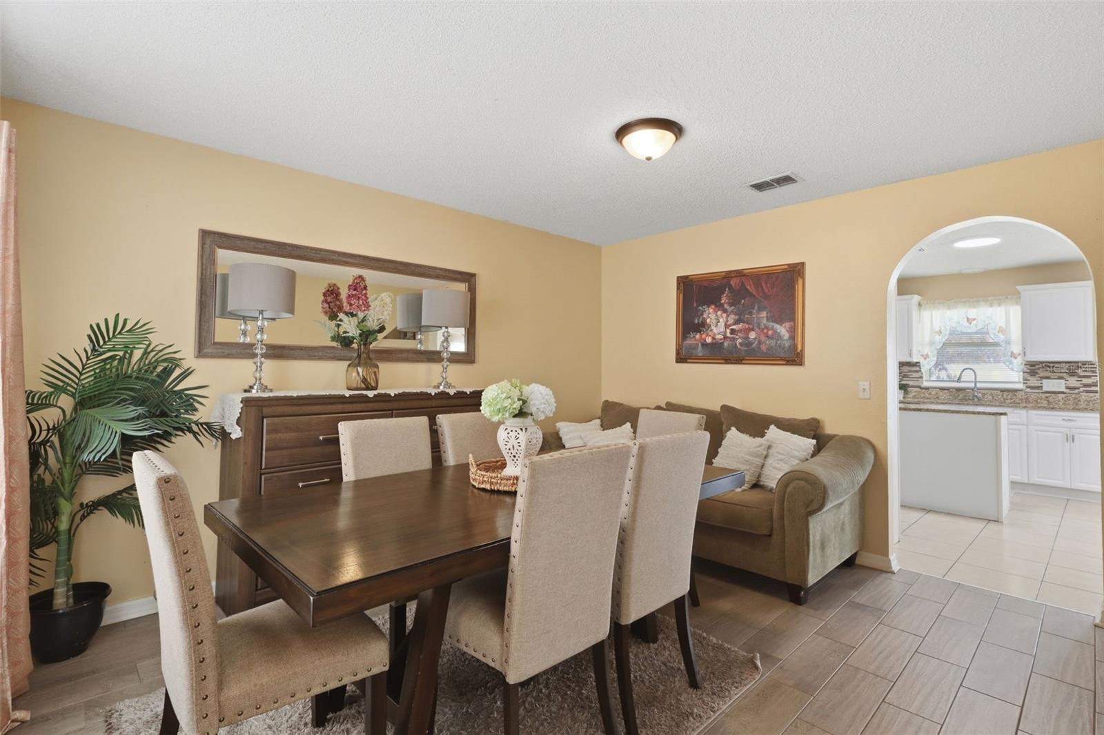 1142 NORMANDY DR, KISSIMMEE, FL, 34759