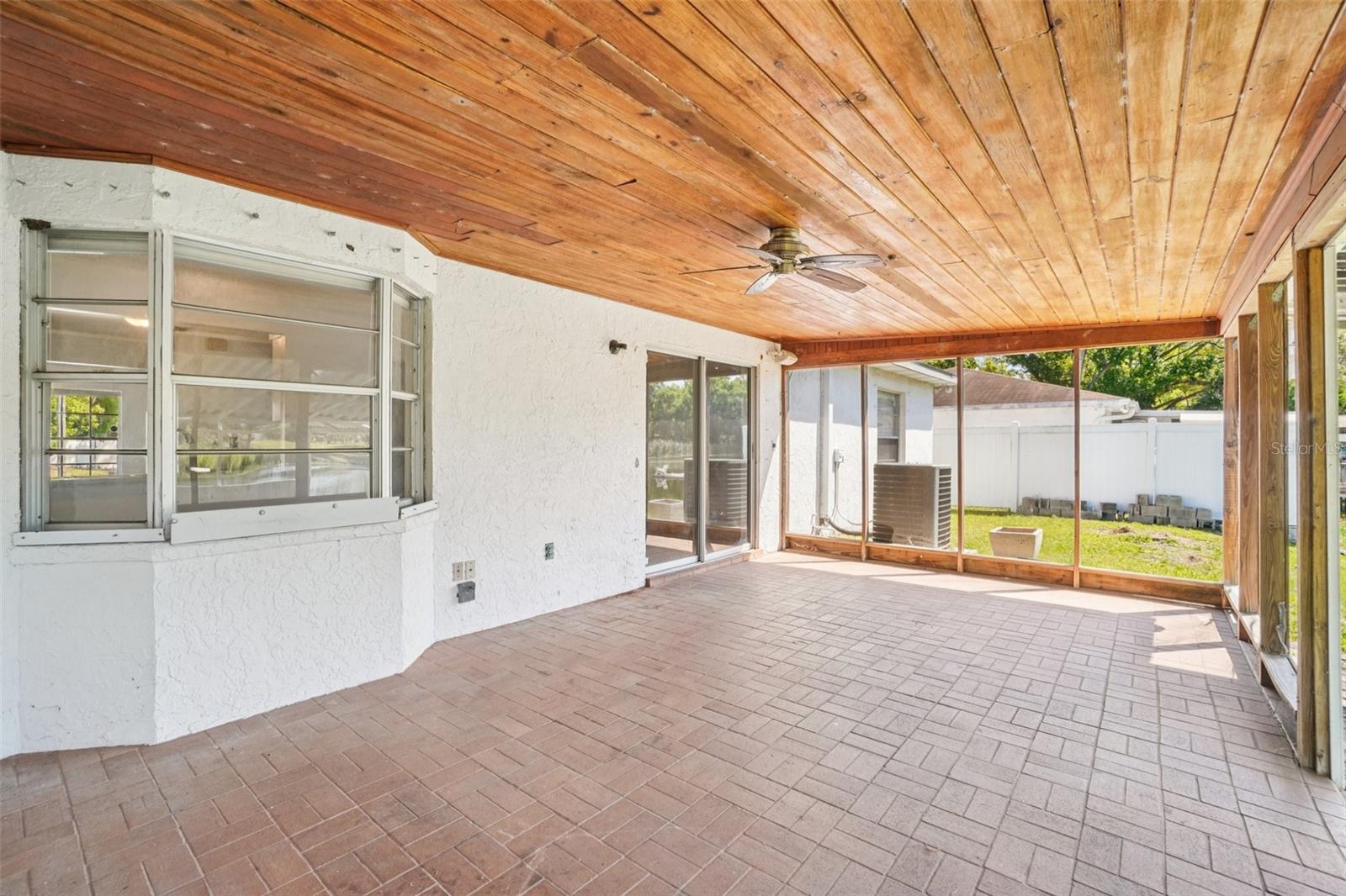 2024 W SITKA ST, TAMPA, FL, 33604