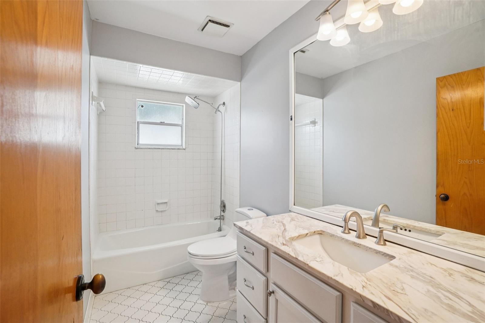 2024 W SITKA ST, TAMPA, FL, 33604