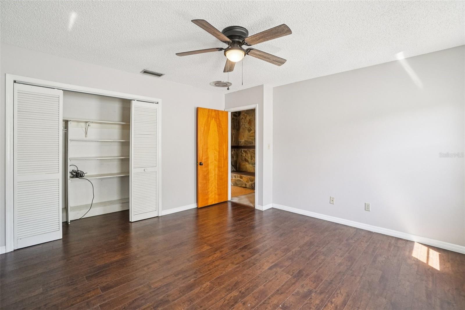 2024 W SITKA ST, TAMPA, FL, 33604