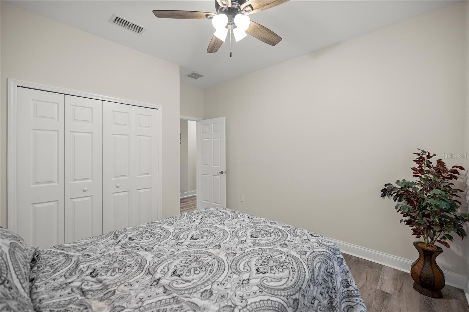 2 MAGNOLIA PASS TRCE, OCKLAWAHA, FL, 32179