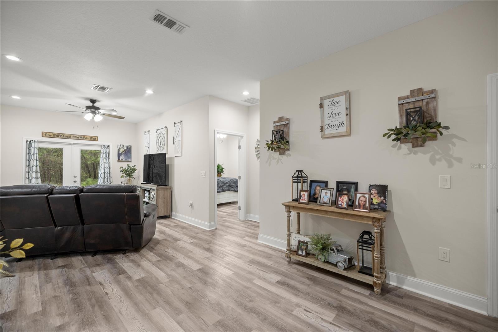 2 MAGNOLIA PASS TRCE, OCKLAWAHA, FL, 32179