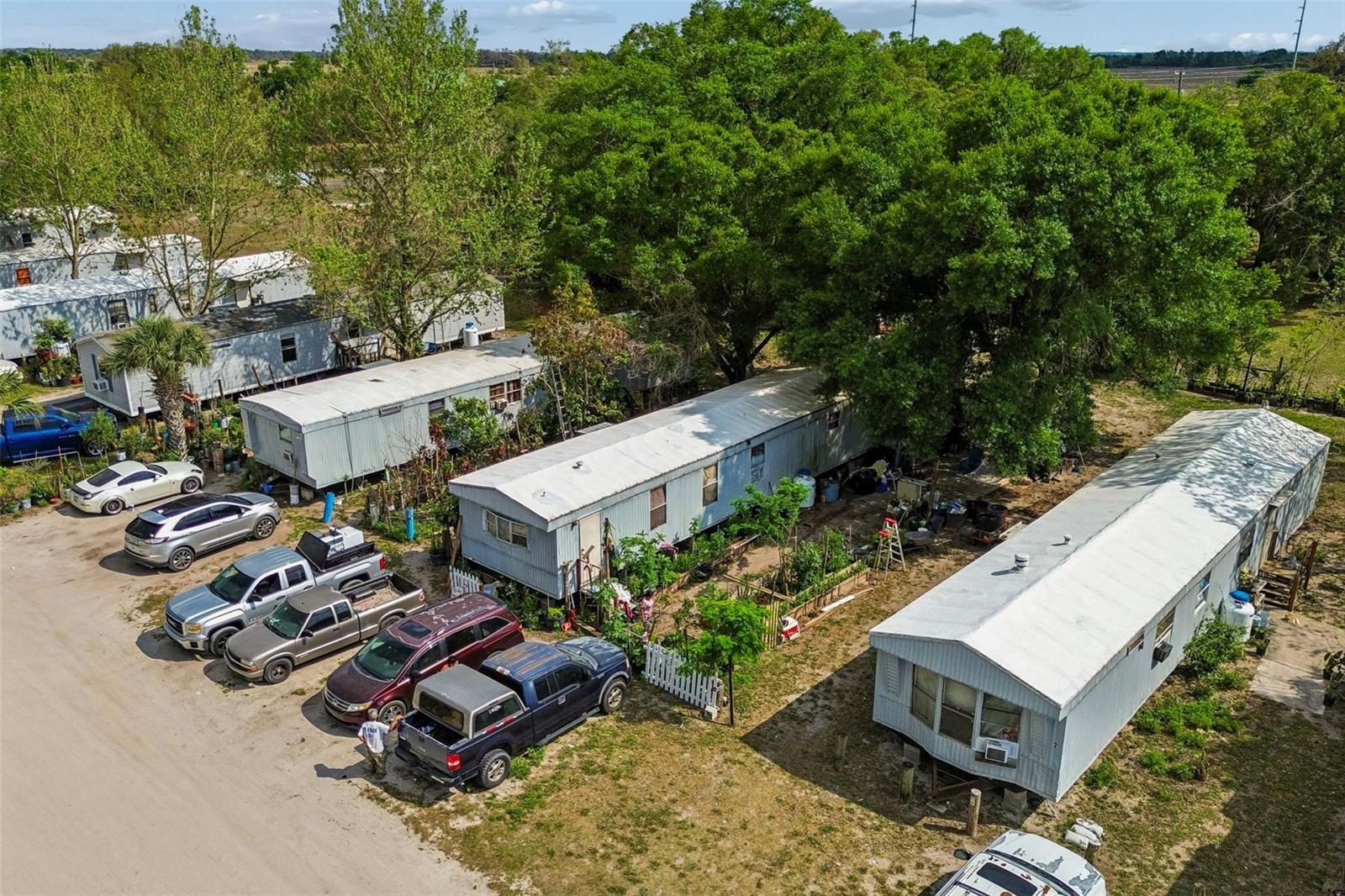 610 RAILROAD ST, WIMAUMA, FL, 33598