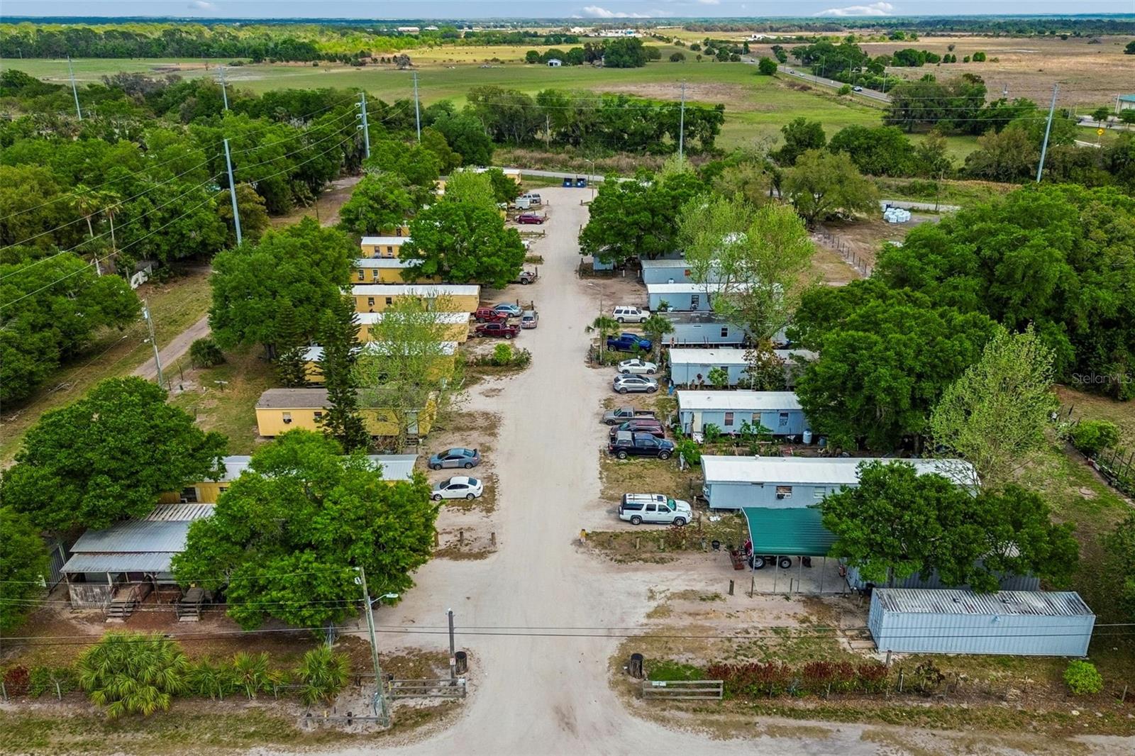 610 RAILROAD ST, WIMAUMA, FL, 33598
