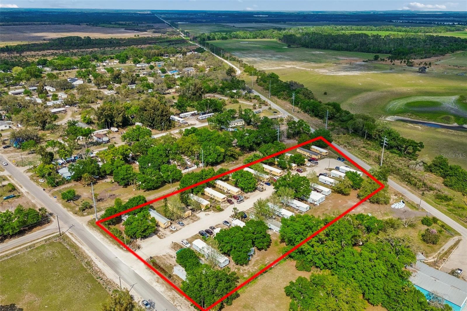 610 RAILROAD ST, WIMAUMA, FL, 33598