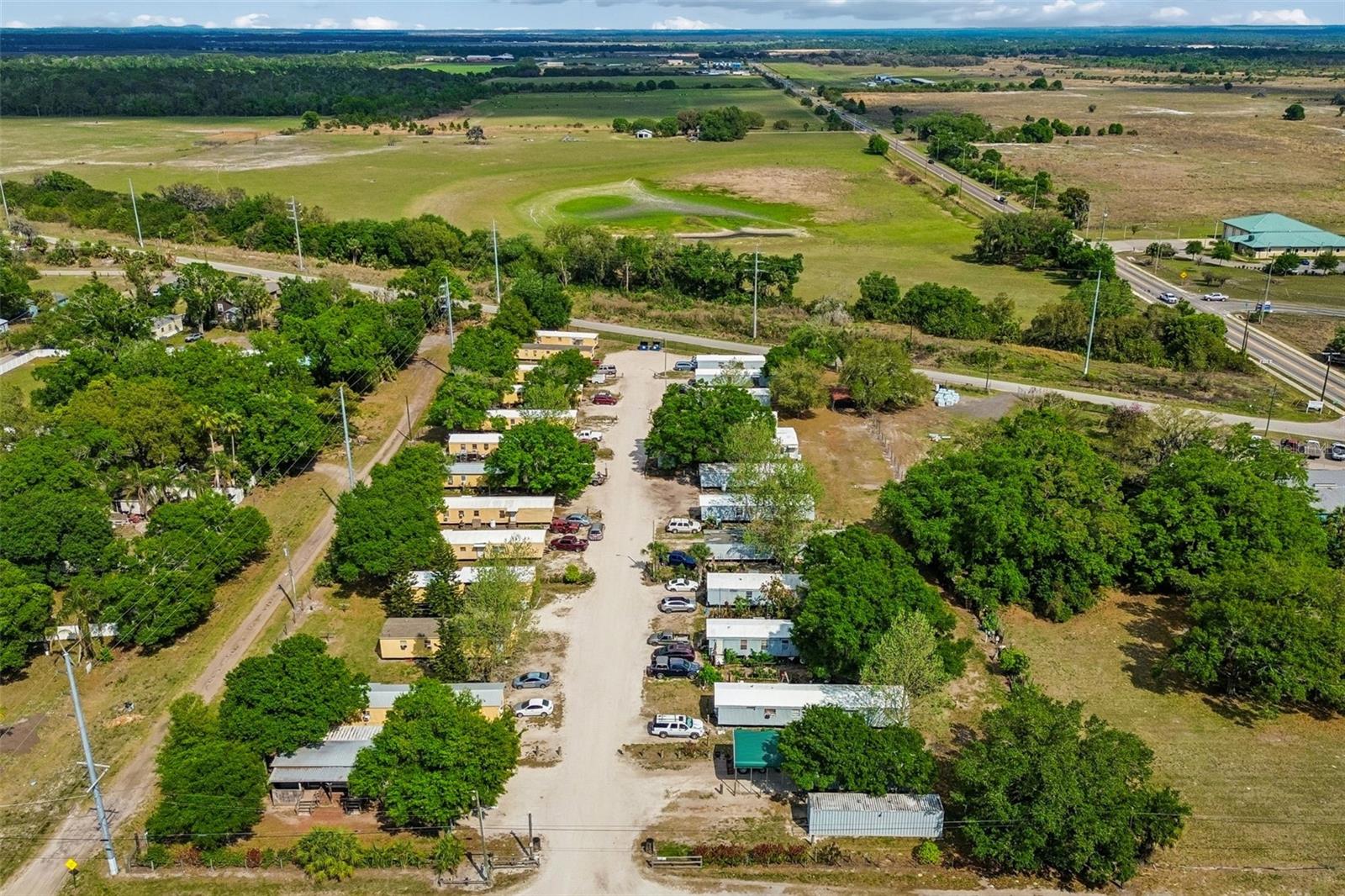 610 RAILROAD ST, WIMAUMA, FL, 33598