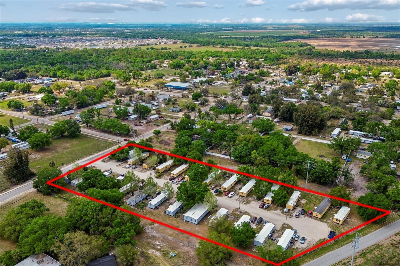 610 RAILROAD ST, WIMAUMA, FL, 33598