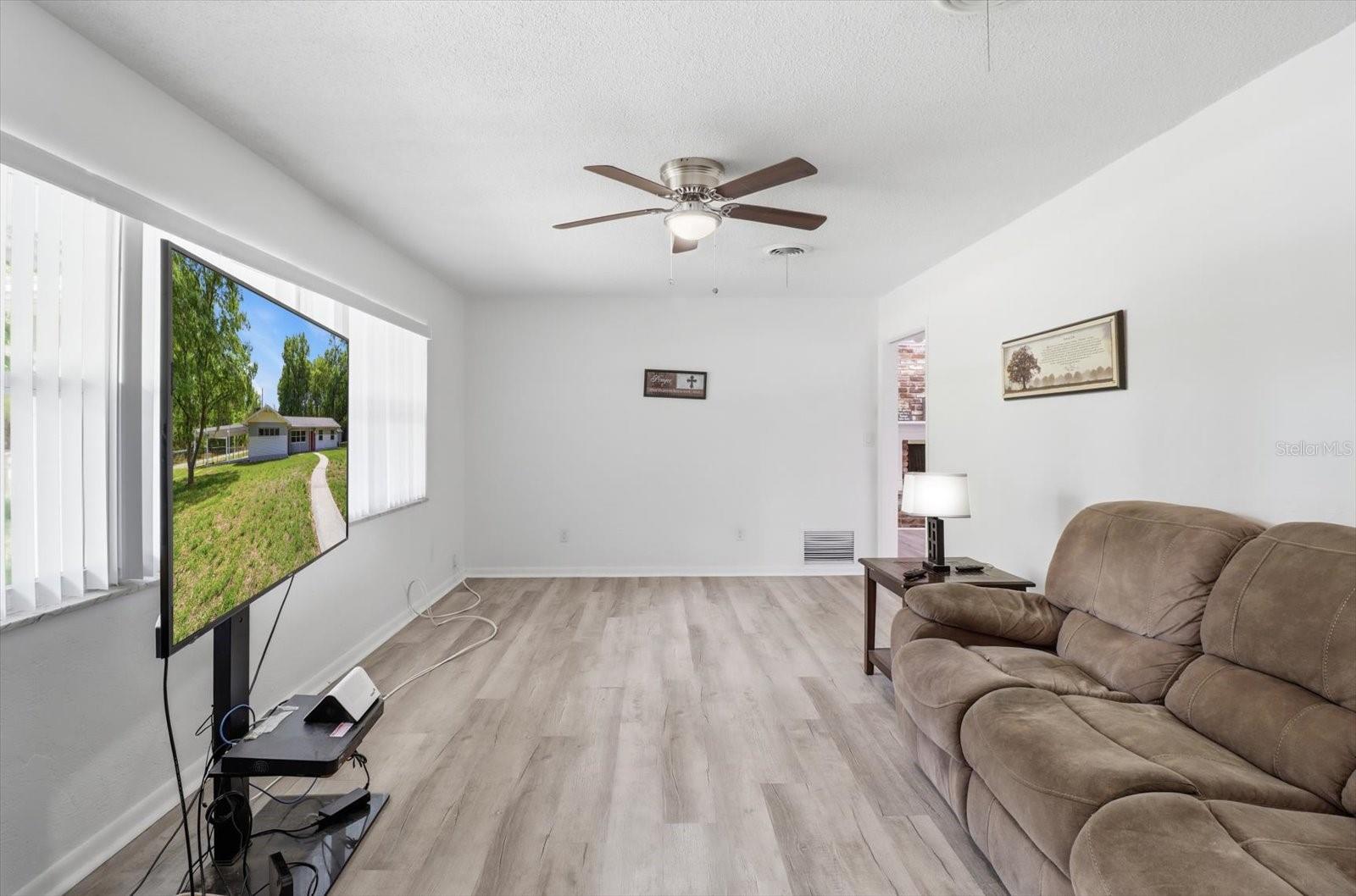 24576 NW FALCON AVE, DUNNELLON, FL, 34431