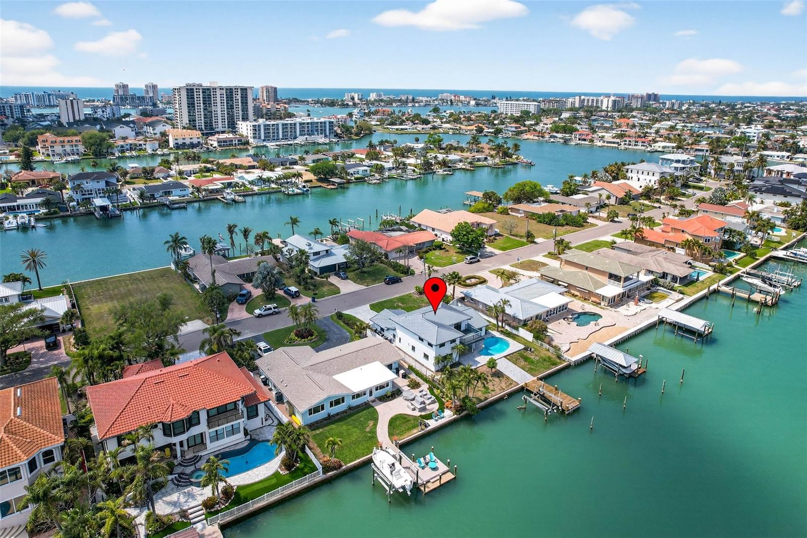 319 MIDWAY IS, CLEARWATER BEACH, FL, 33767
