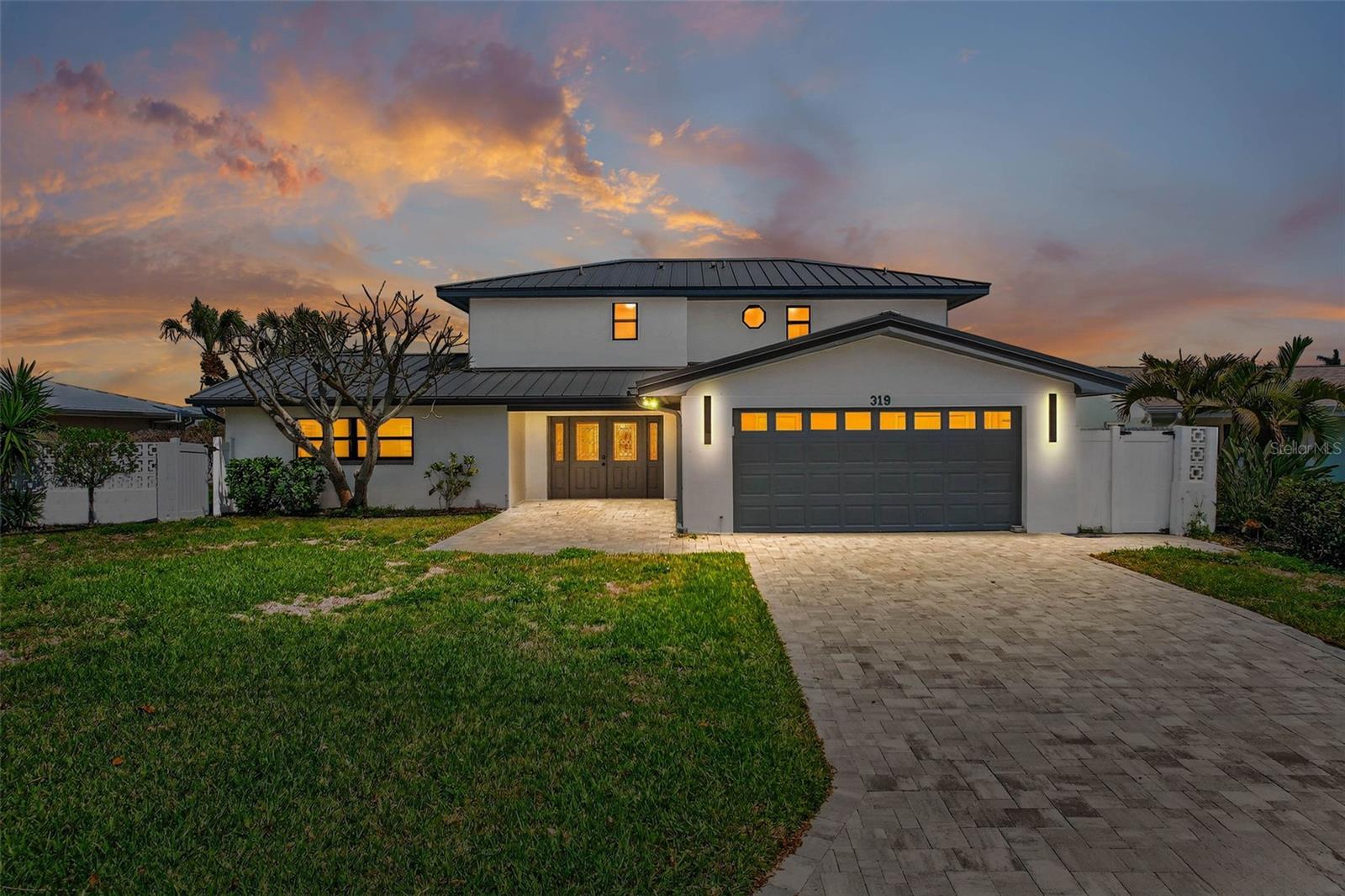 319 MIDWAY IS, CLEARWATER BEACH, FL, 33767