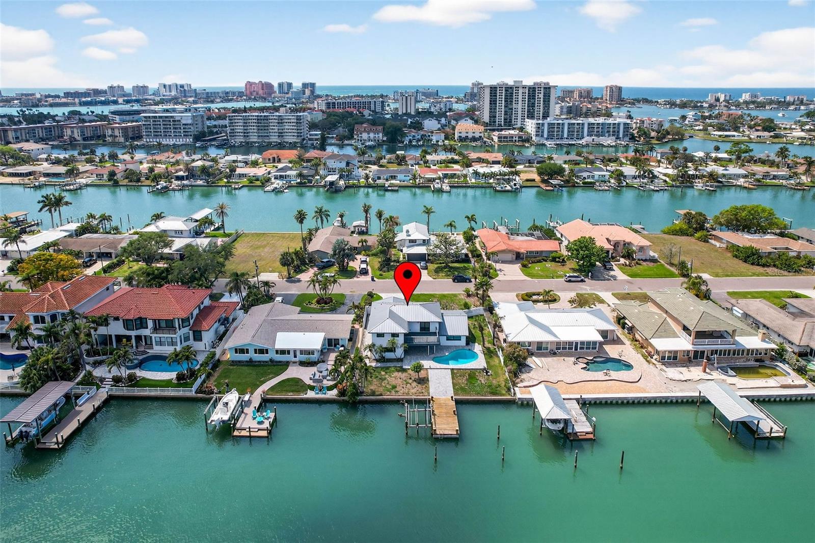 319 MIDWAY IS, CLEARWATER BEACH, FL, 33767