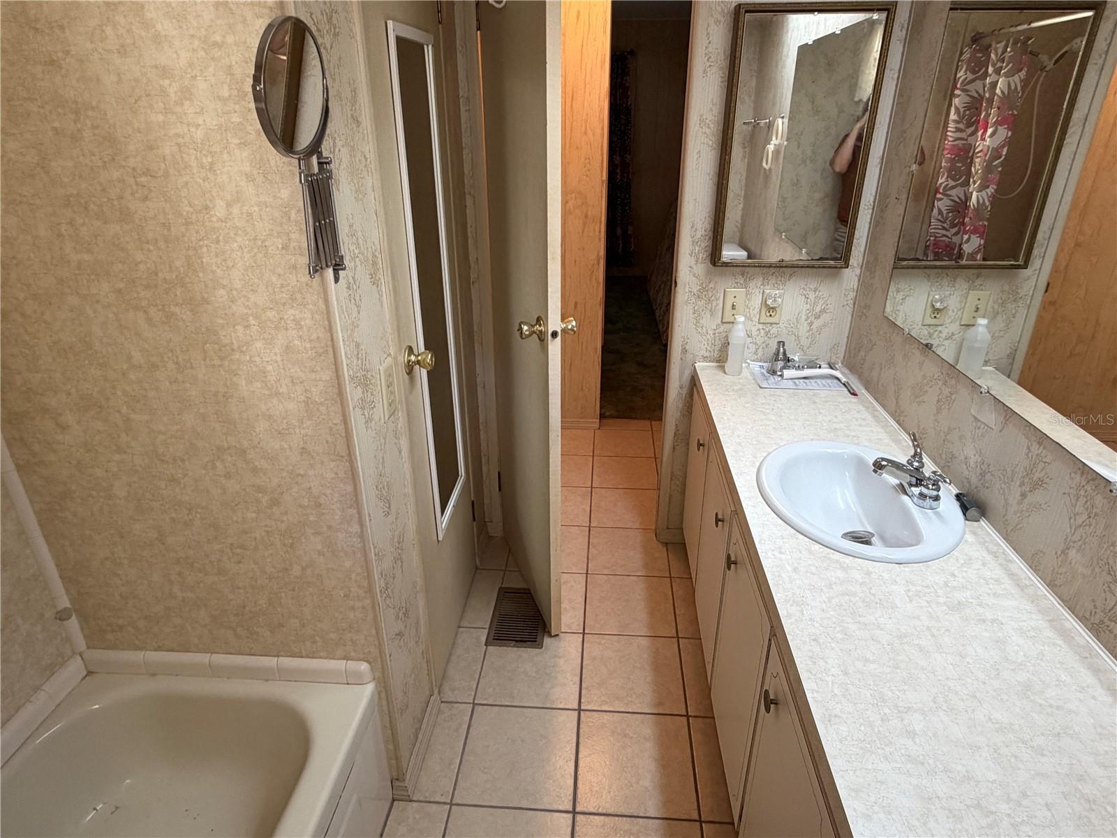5619 BAYSHORE RD #126, PALMETTO, FL, 34221