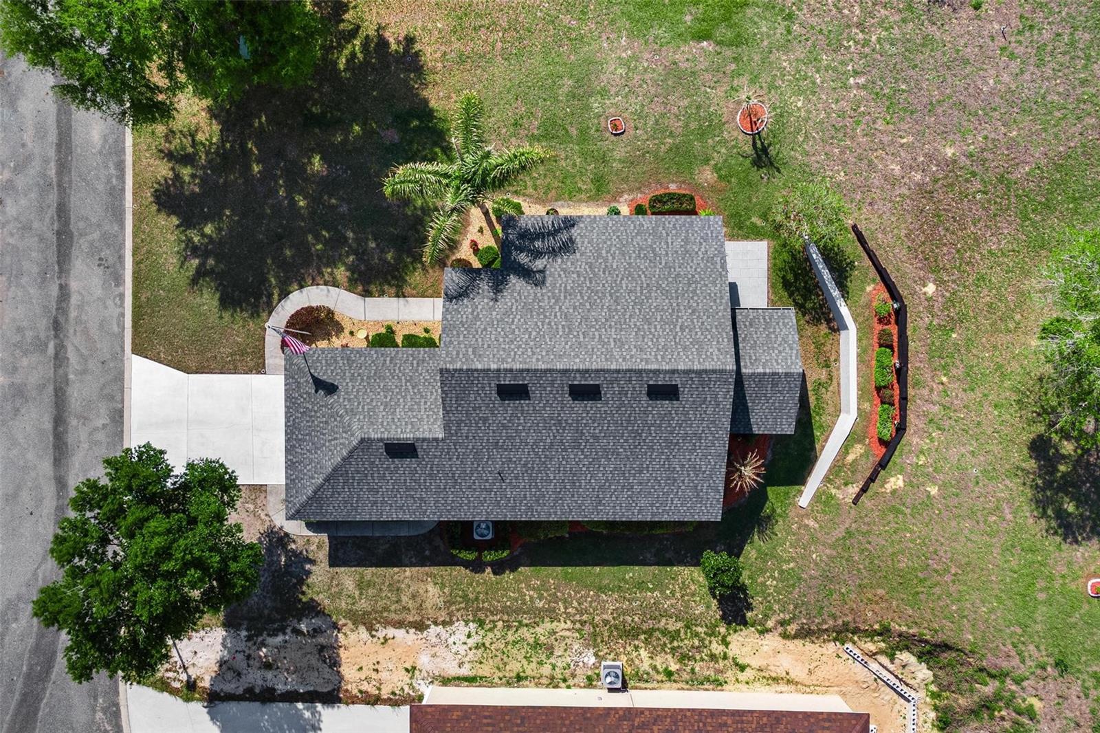 93 FAIRWAY CIR, UMATILLA, FL, 32784