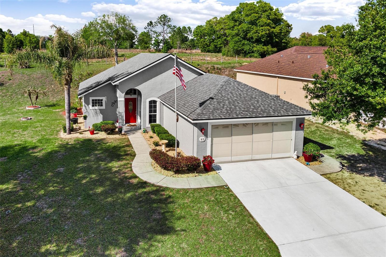 93 FAIRWAY CIR, UMATILLA, FL, 32784