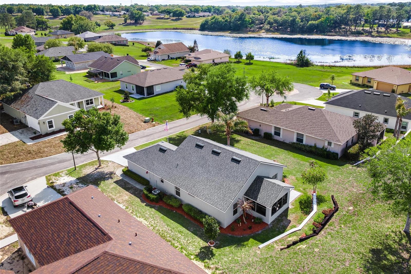 93 FAIRWAY CIR, UMATILLA, FL, 32784