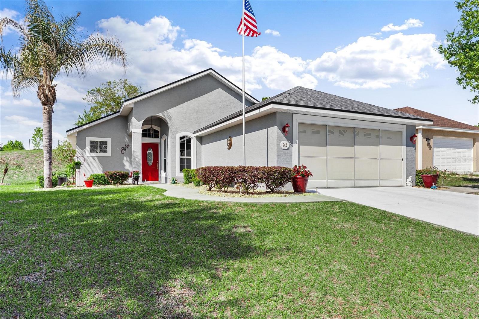 93 FAIRWAY CIR, UMATILLA, FL, 32784