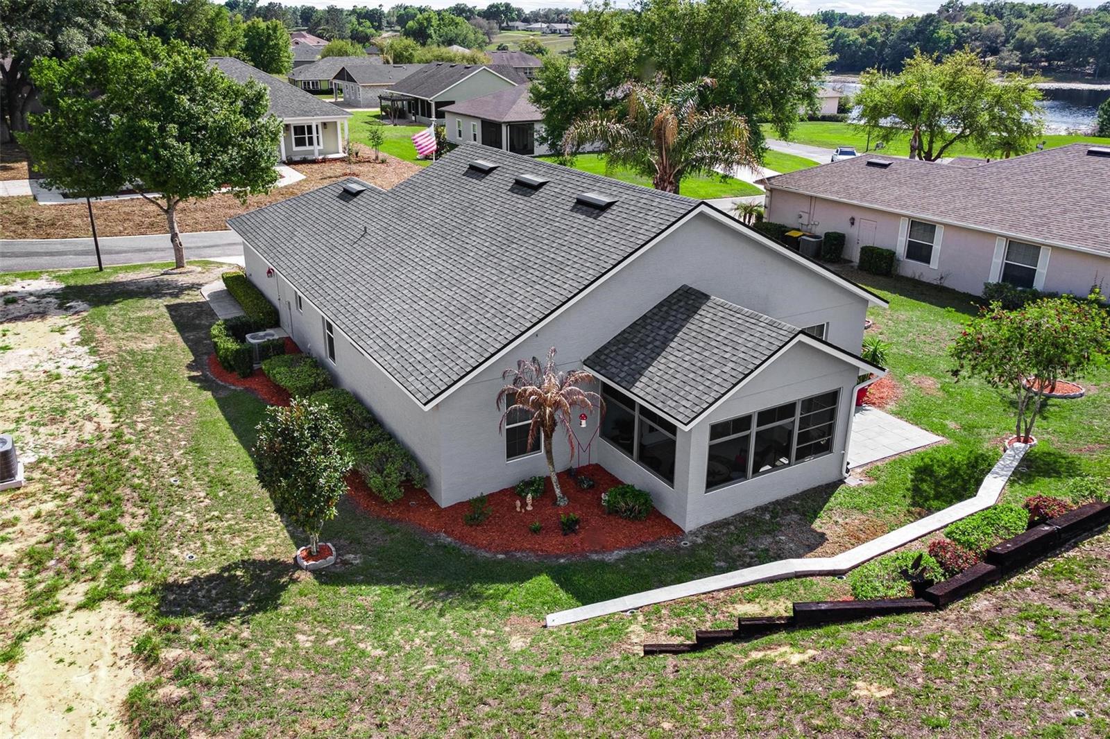 93 FAIRWAY CIR, UMATILLA, FL, 32784