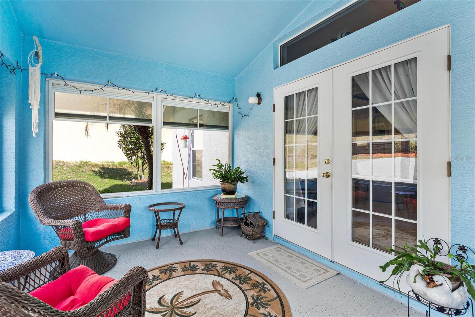 93 FAIRWAY CIR, UMATILLA, FL, 32784