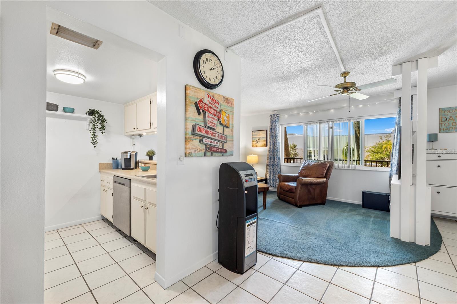2525 W BAY DR #C21, BELLEAIR BLUFFS, FL, 33770