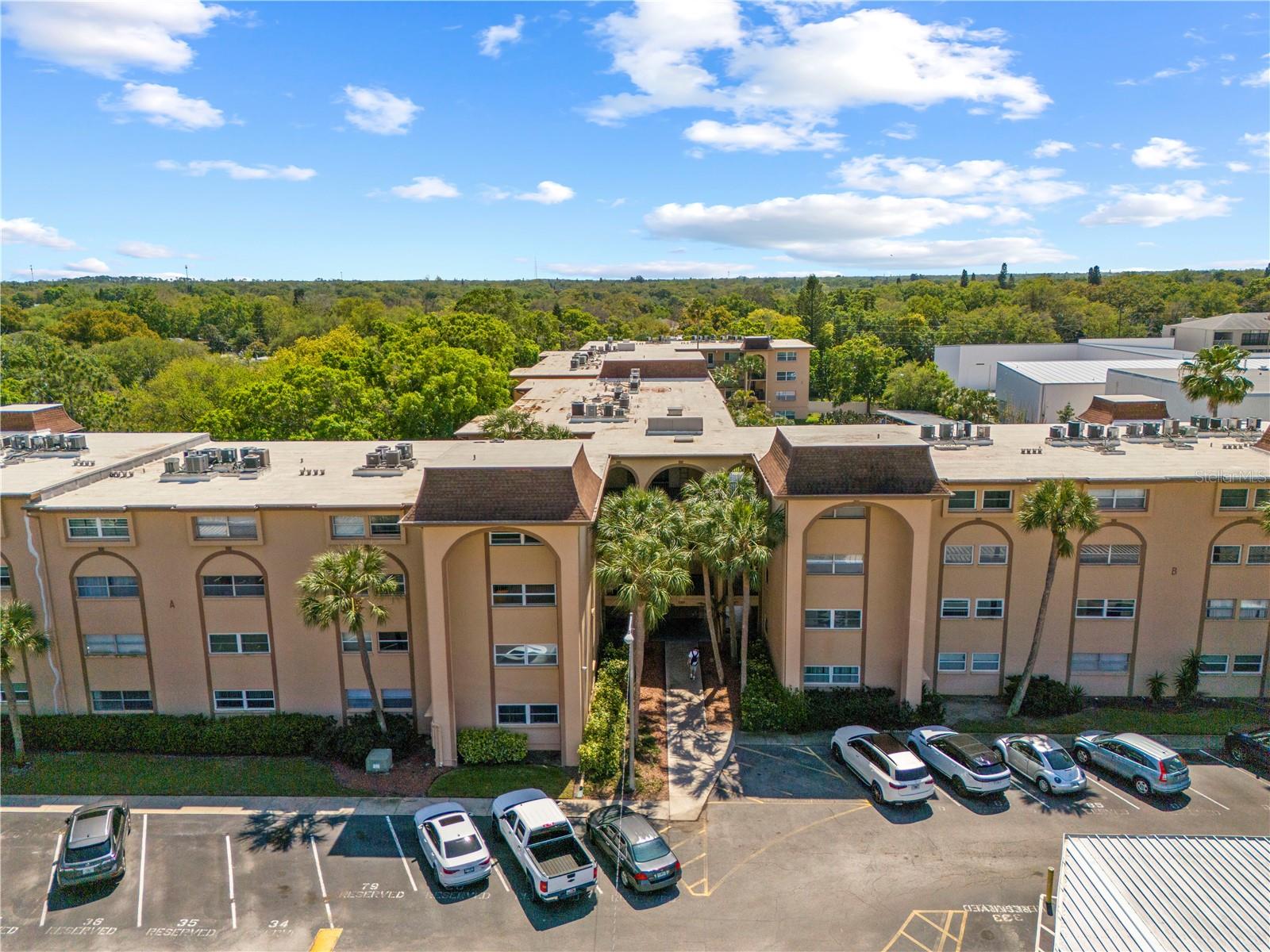 2525 W BAY DR #C21, BELLEAIR BLUFFS, FL, 33770