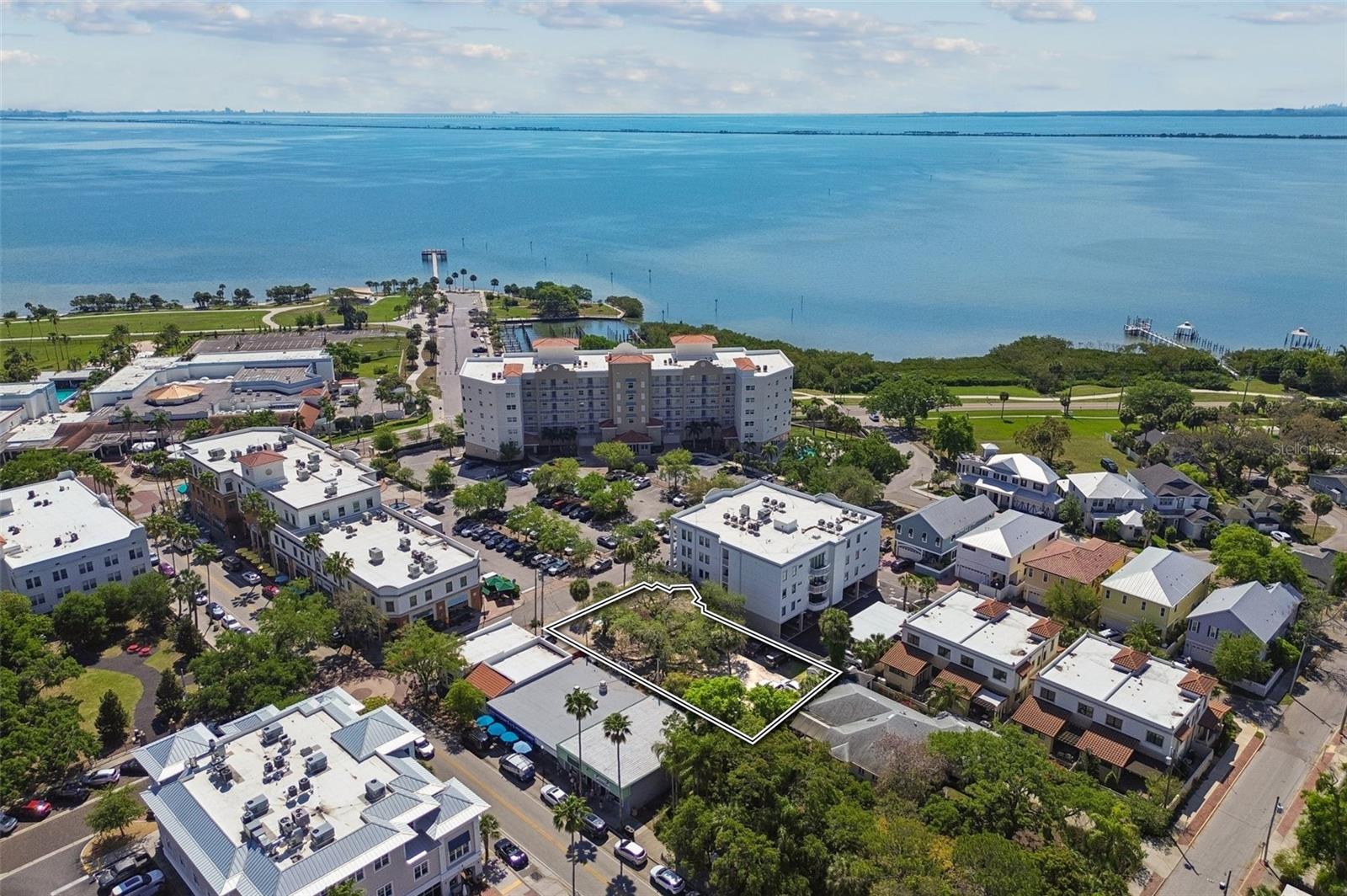 123 2ND AVE S, SAFETY HARBOR, FL, 34695