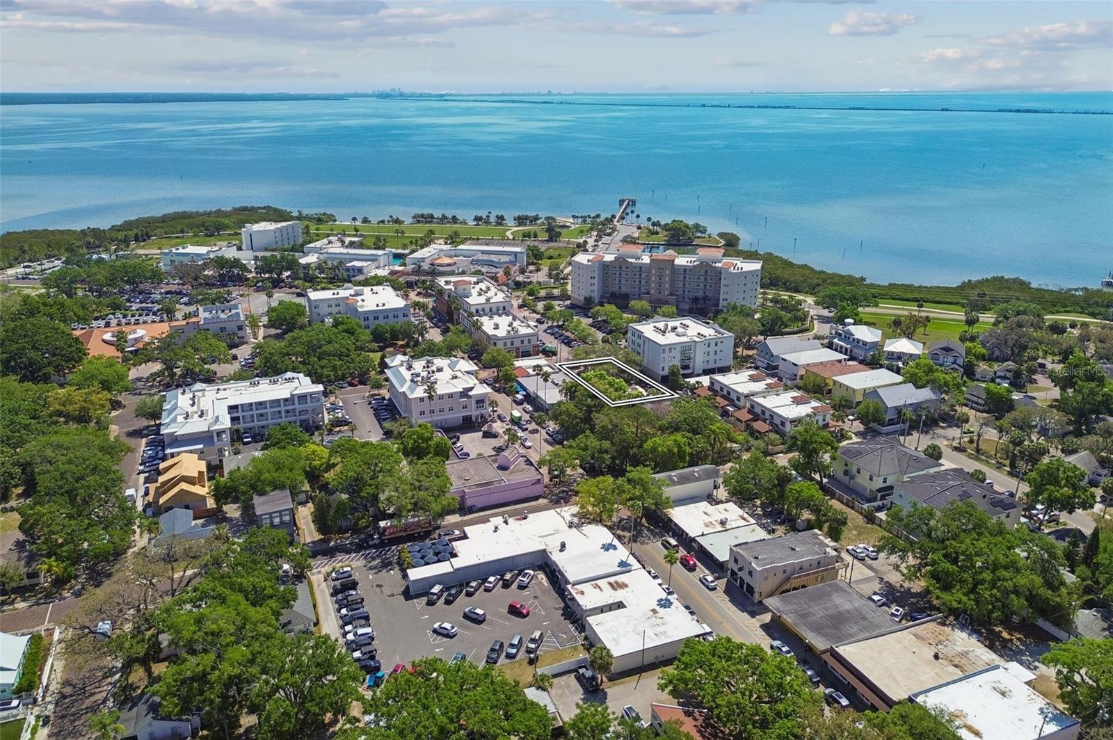123 2ND AVE S, SAFETY HARBOR, FL, 34695