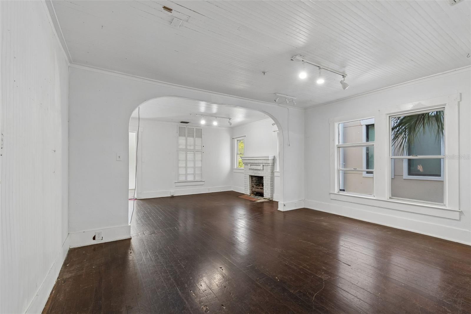 123 2ND AVE S, SAFETY HARBOR, FL, 34695