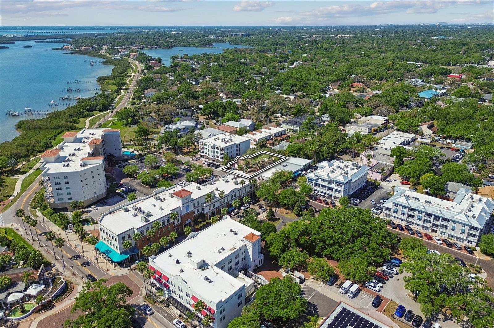 123 2ND AVE S, SAFETY HARBOR, FL, 34695