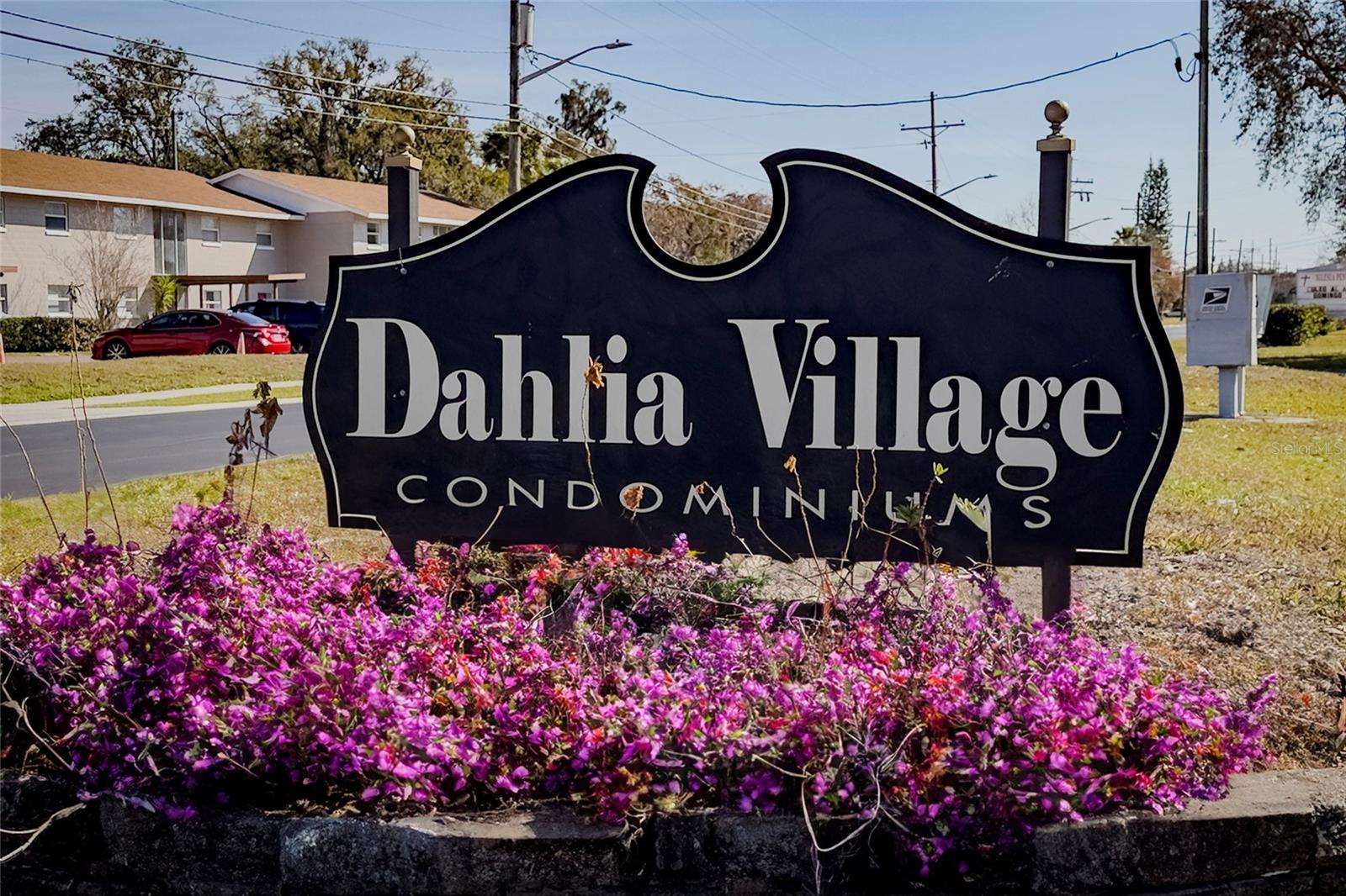 126 DAHLIA VILLAGE CIR #82, ORLANDO, FL, 32807