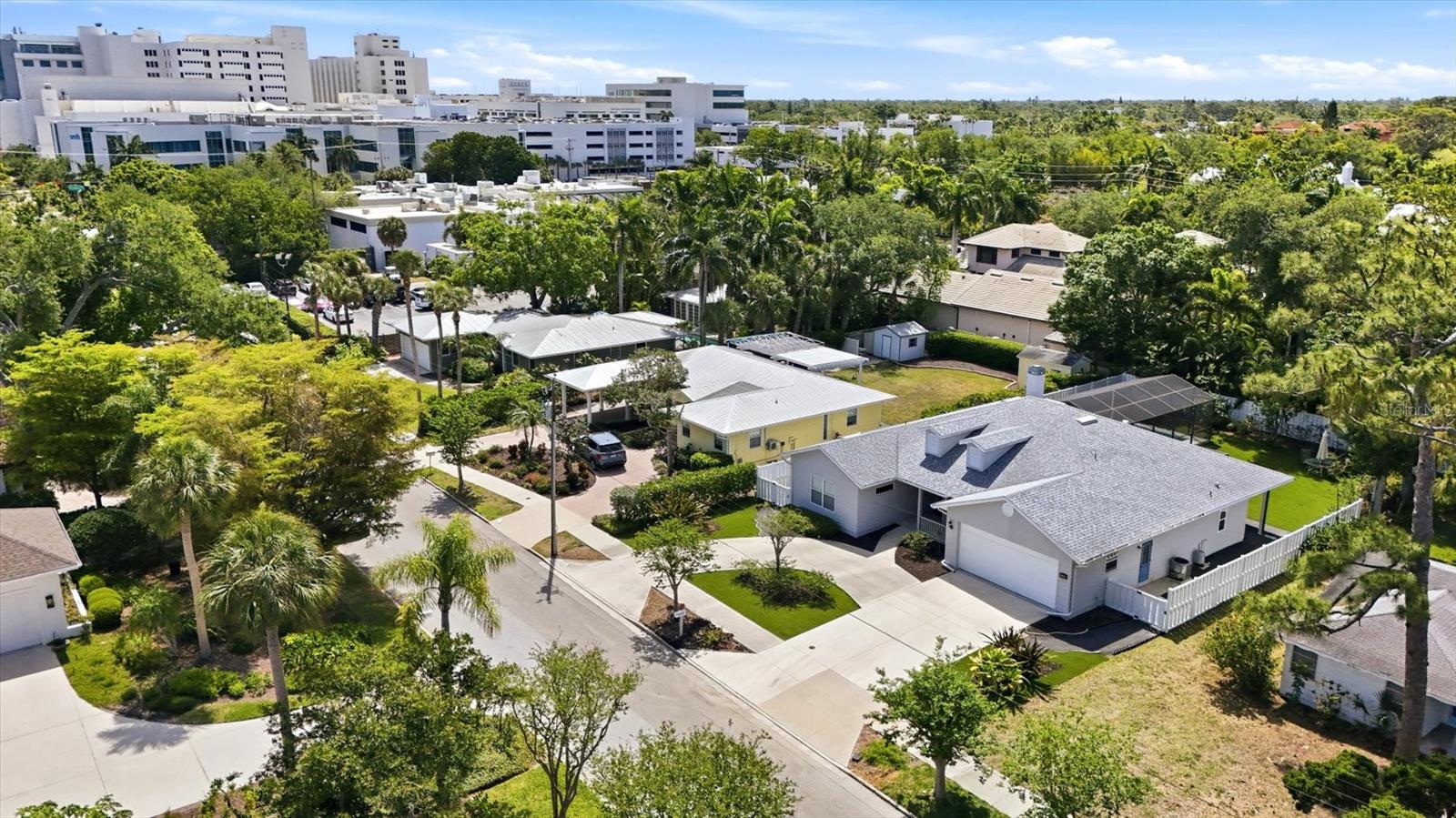 1714 WALDEMERE ST, SARASOTA, FL, 34239