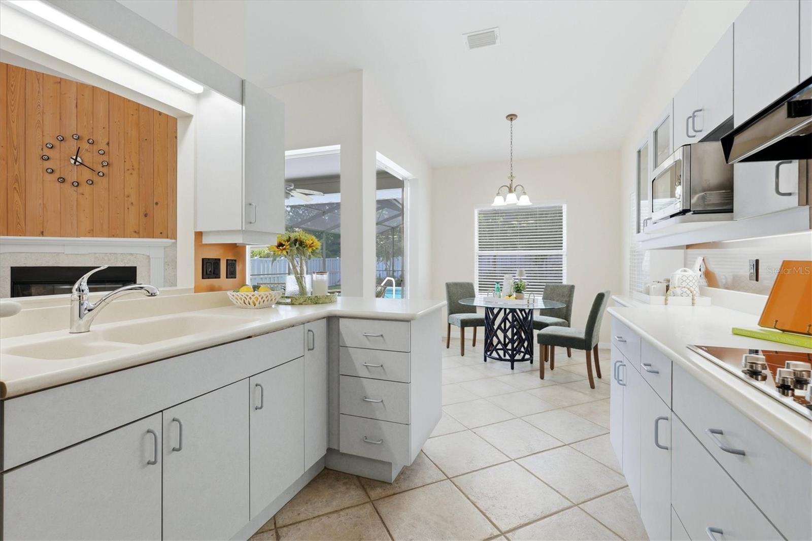 1714 WALDEMERE ST, SARASOTA, FL, 34239