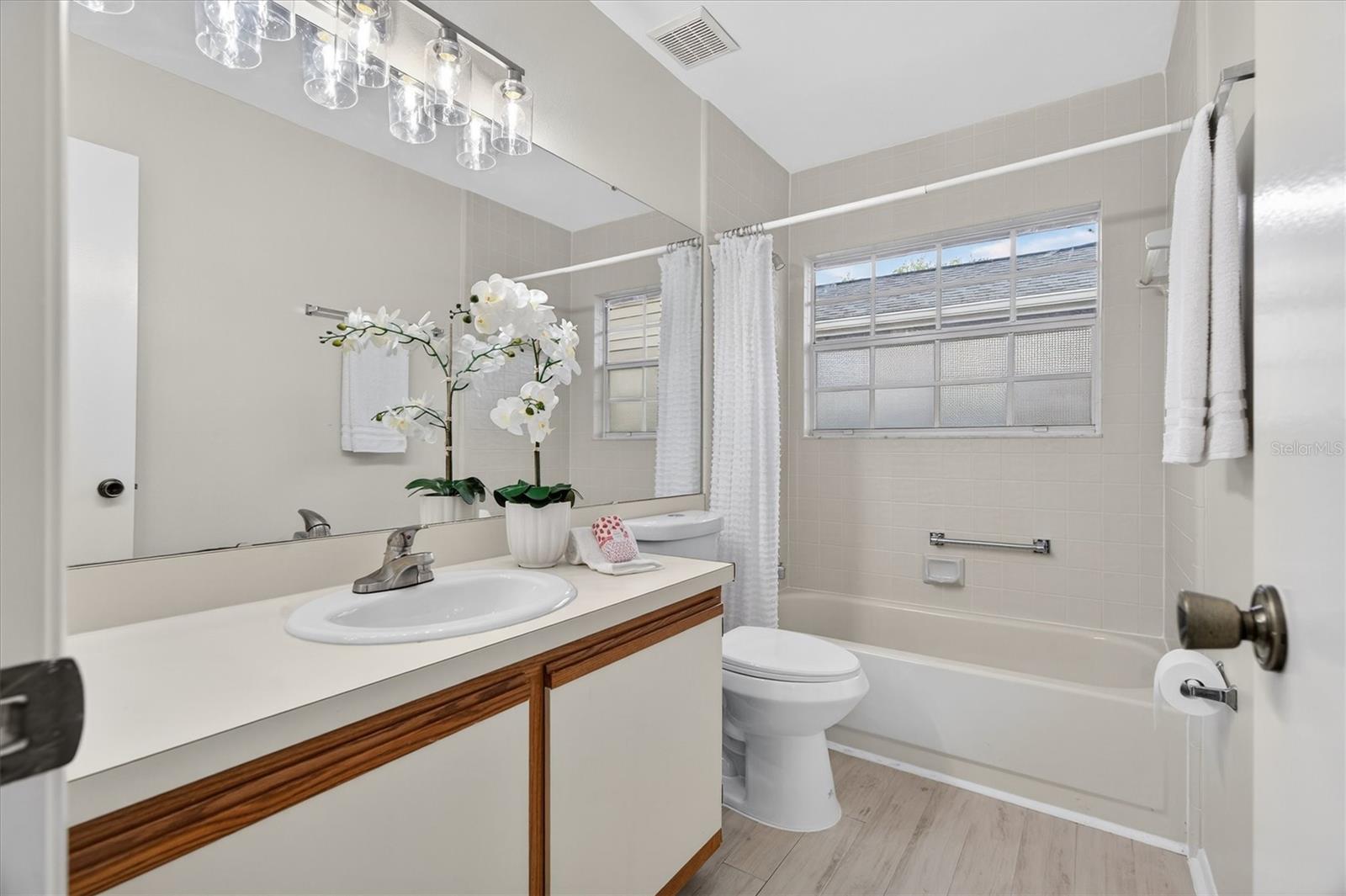 630 MAPLE OAK CIR #102, ALTAMONTE SPRINGS, FL, 32701