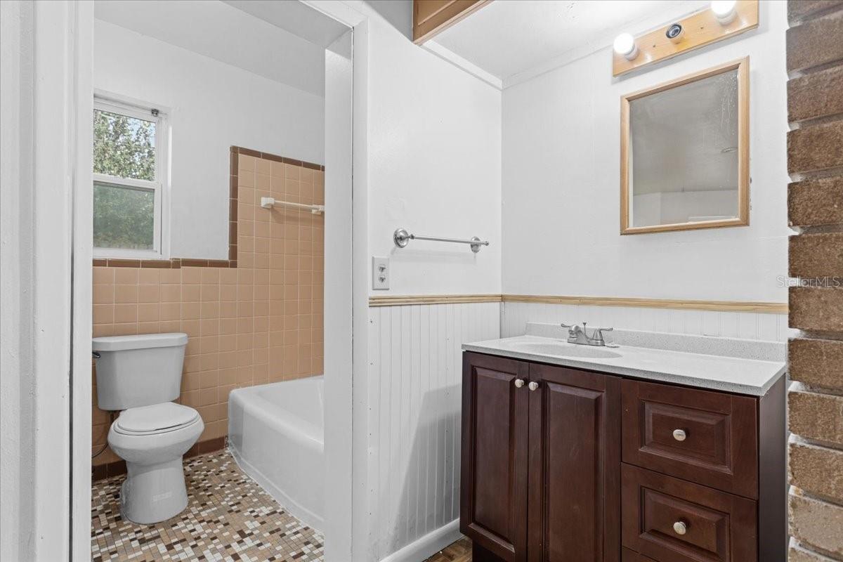 779 NW 37TH ST, GAINESVILLE, FL, 32607