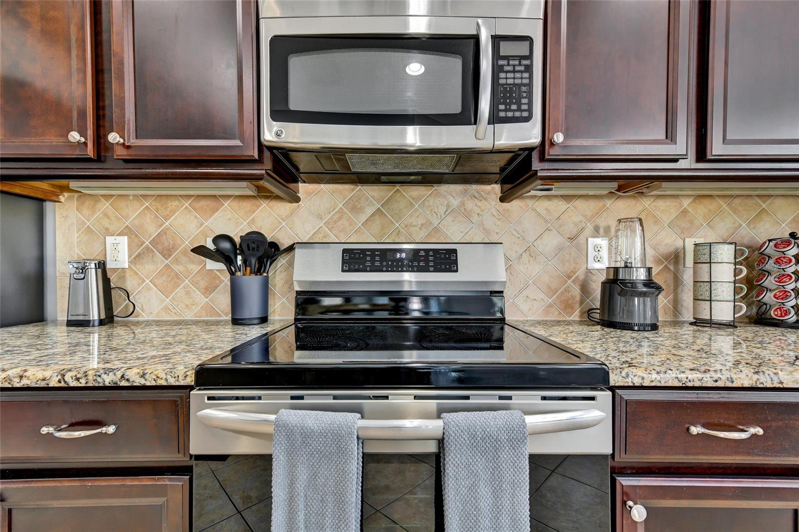 7514 FOREST MERE DR, RIVERVIEW, FL, 33578
