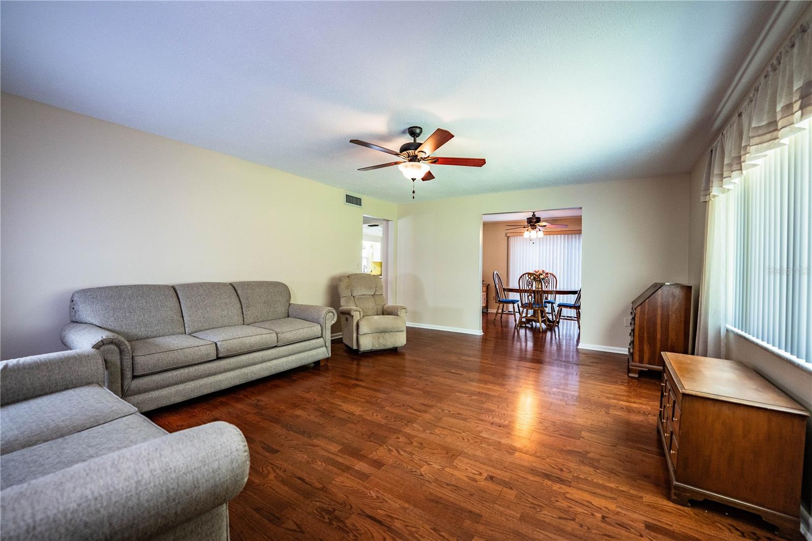 652 COTTAGE LN, LAKELAND, FL, 33803