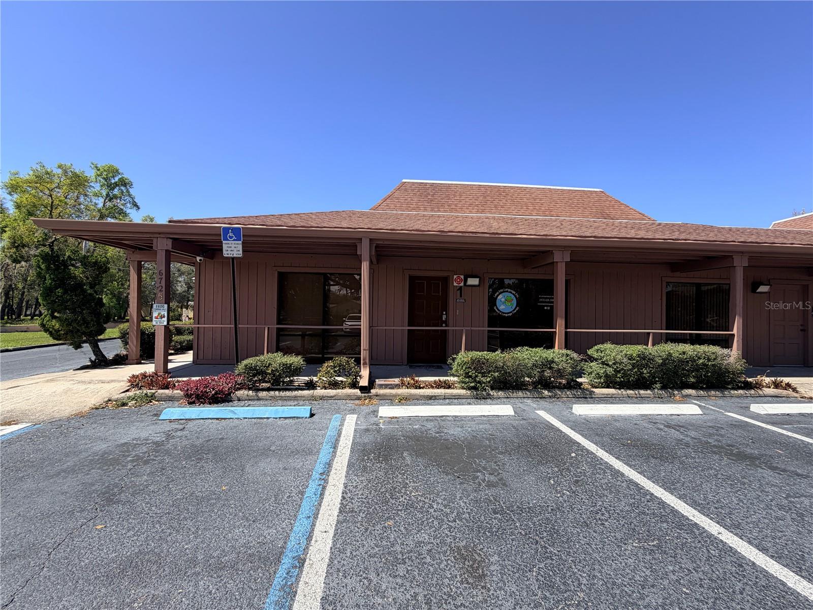 6725 CEDARRIDGE, ZEPHYRHILLS, FL, 33542