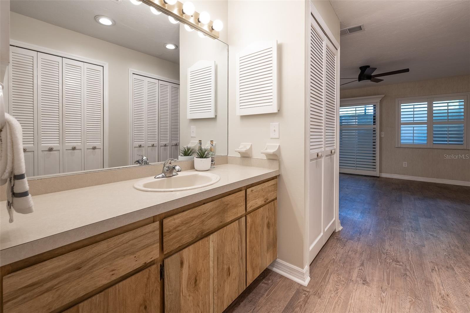 1720 NE 38 AVE, OCALA, FL, 34470