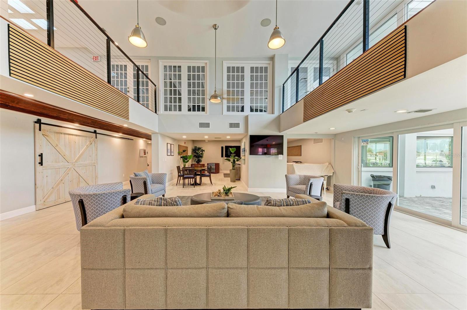 221 LOOKOUT POINT DR, OSPREY, FL, 34229