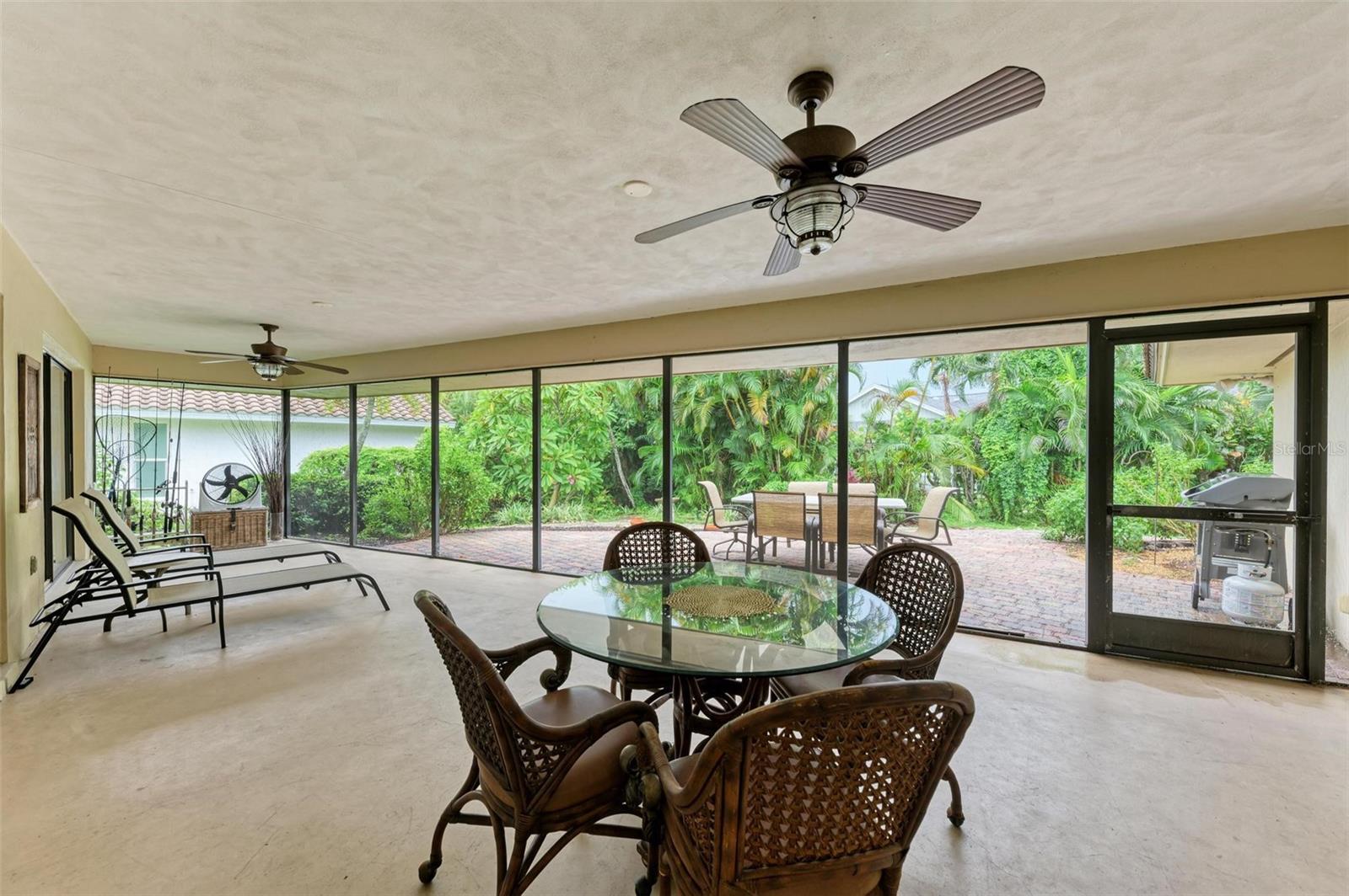 221 LOOKOUT POINT DR, OSPREY, FL, 34229